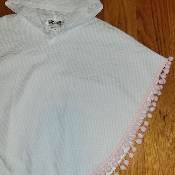 NWOT Boutique Monogramable White Seersucker Pink Pom Poms Poncho/Cover Up 18M - Picture 5 of 10